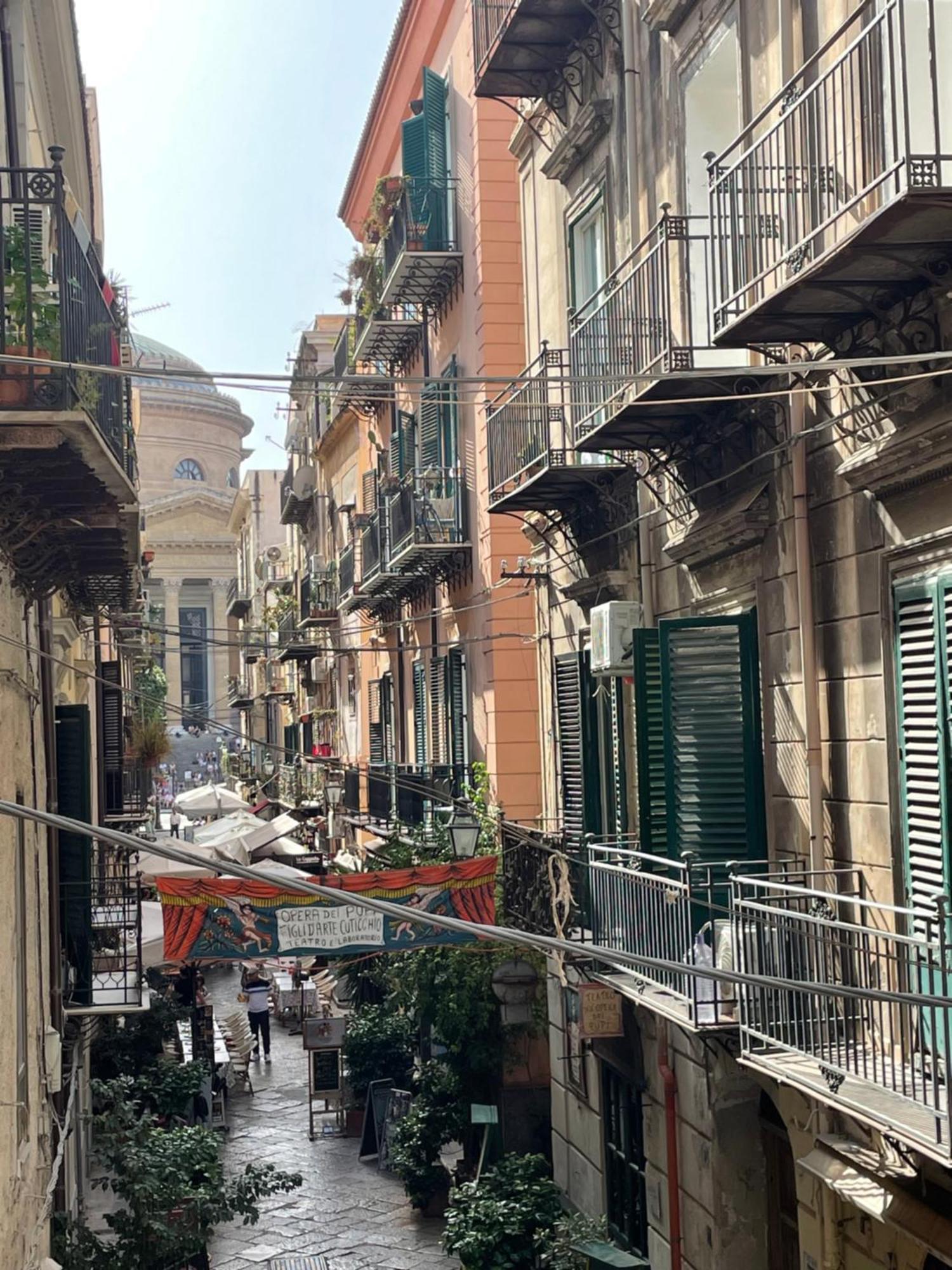 Le Colonne Del Massimo - Apartment In Front Of Massimo Theatre Palermo Exterior foto